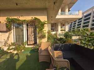 3 BHK Apartment – Exterior View View at Indiabulls Blu, Worli - for Rent