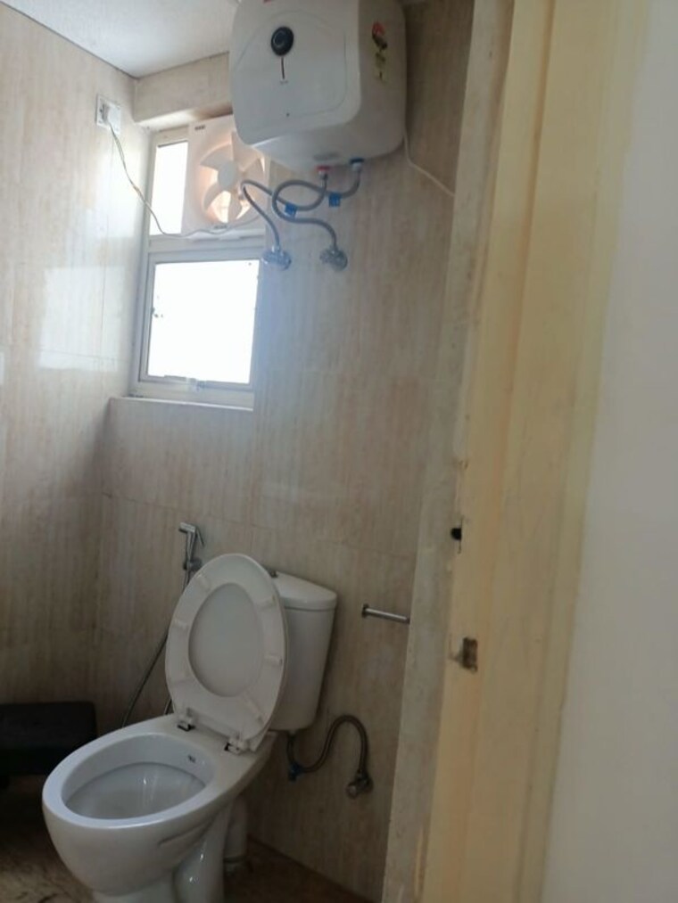 Bathroom, paarth-aadyant 3 Bedroom 1490 Sq.Ft. Apartment In Gomti Nagar Lucknow 10151066