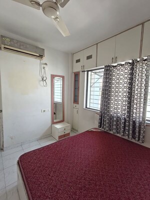 Bedroom in 3 BHK Apartment at Saudamini CHS, Kothrud – for Rent