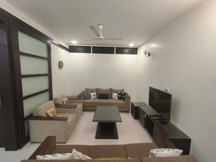 2 BHK + Pooja Room,Study Room Apartment For Rent in Radha Kunj Matunga West