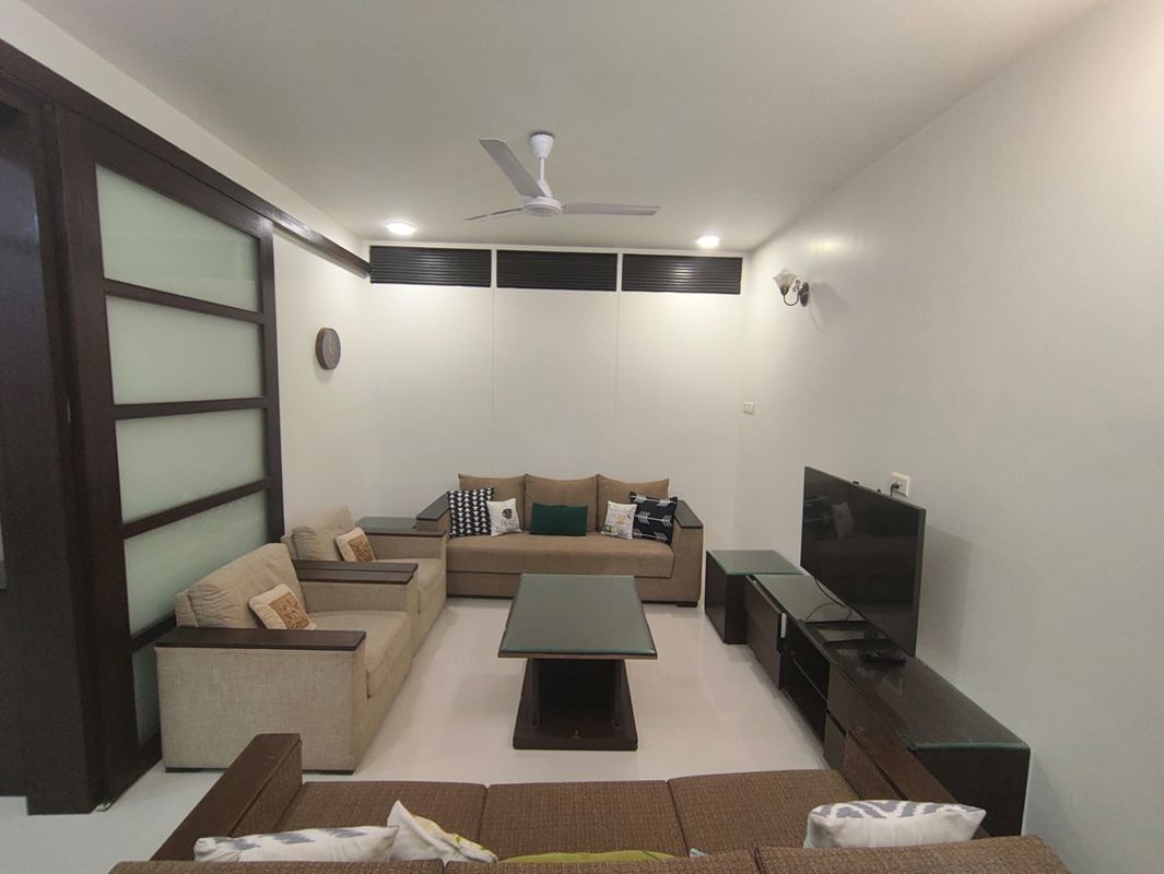 2 BHK + Pooja Room,Study Room Apartment For Rent in Radha Kunj Matunga West