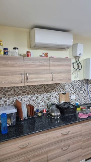 Master Bedroom in 3.5 BHK Apartment at MI Rustle Court, Gomti Nagar – for Rent