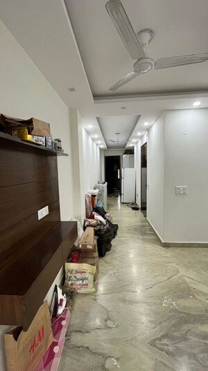 2 BHK Builder Floor – Entrance View at Kalkaji - for Rent