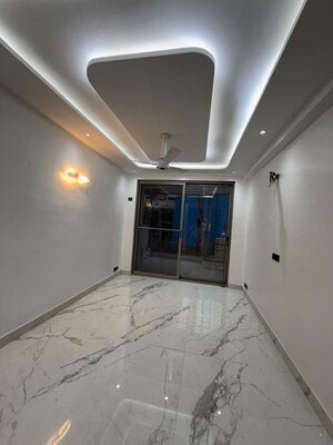 Room in 3 BHK Builder Floor at Kalkaji – for Sale