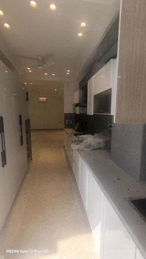 Kitchen in 4 BHK Builder Floor at DLF Atria, Dlf Phase ii – for Sale