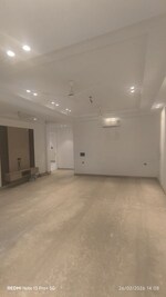 4 BHK + Servant Room 2300 Sq.Ft. Builder Floor in DLF Atria