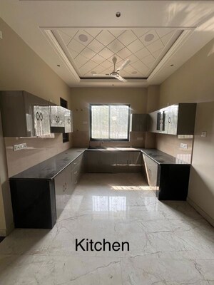 Kitchen in 3 BHK Villa at Emaar Gomti Greens, Gomti Nagar – for Rent