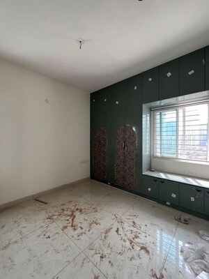 Room in 3 BHK Apartment at Aparna Zenon, Puppalaguda – for Rent