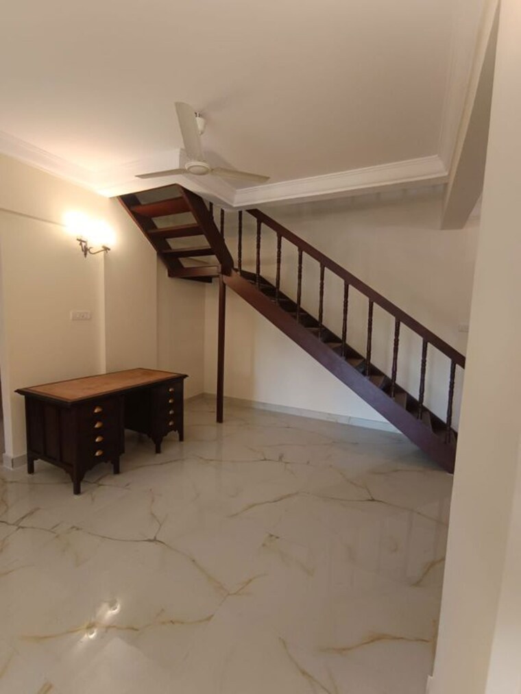 undefined, vasanth nagar 3.5 Bedroom 2400 Sq.Ft. Builder Floor In Vasanth Nagar Bangalore 10151094