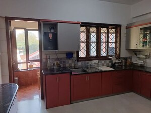 Room in 4 BHK Penthouse at Sterling Brunton, Mg Road – for Rent