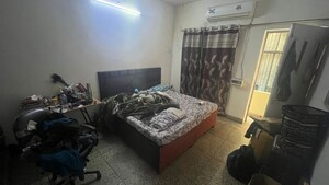 Bedroom in 2 BHK Builder Floor at Sector 50 – for Rent