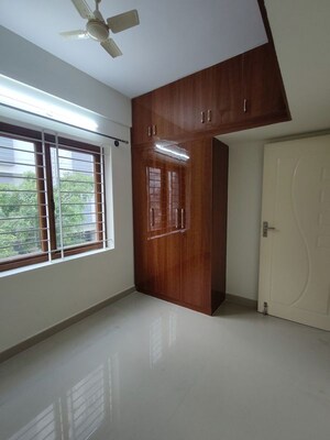 Room in 1 BHK Builder Floor at Venkateshwara Nilaya ITI Layout, Hsr Layout – for Rent