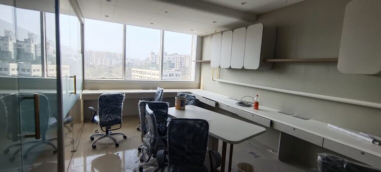 Team Area, the-crescent-business-park Commercial Office Space 736 Sq.Ft. In Sakinaka Mumbai 10151133