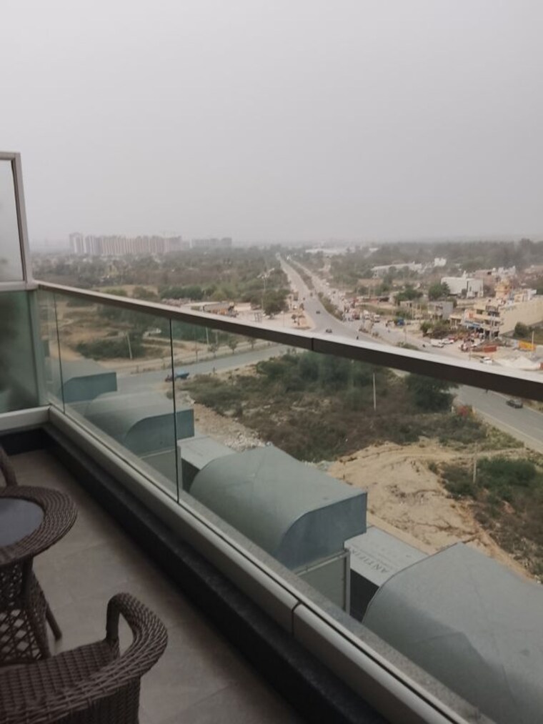 Swimming Pool, satya-the-hive Studio 724 Sq.Ft. Apartment In Sector 102 Gurgaon 10151138