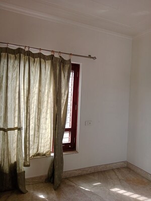 Building Lobby in 2 BHK Builder Floor at Sector 18 – for Rent