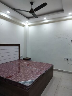 1 BHK Builder Floor For Rent in Sector 57
