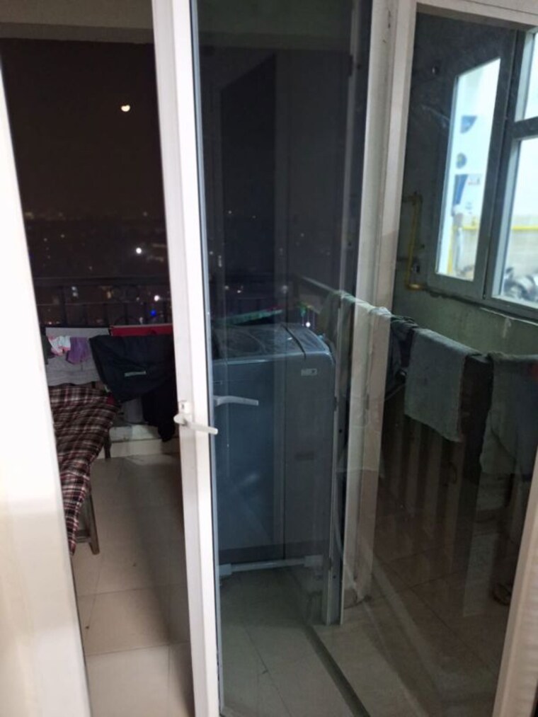 Balcony, gaur-city-2-14th-avenue 1 Bedroom 550 Sq.Ft. Apartment In Sector 16c Greater Noida Greater Noida 10151028