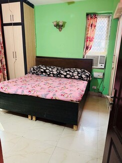 2.5 BHK + Study Room Apartment For Rent in Sikka Karmic Greens
