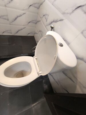  2.5 BHK Apartment at Antriksh Golf View, Sector 78 – for Rent