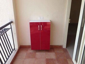 Balcony in 2.5 BHK Apartment at Antriksh Golf View, Sector 78 – for Rent