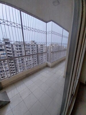 Balcony in 2 BHK Apartment at Jaypee Moon Court, Jaypee Greens – for Rent