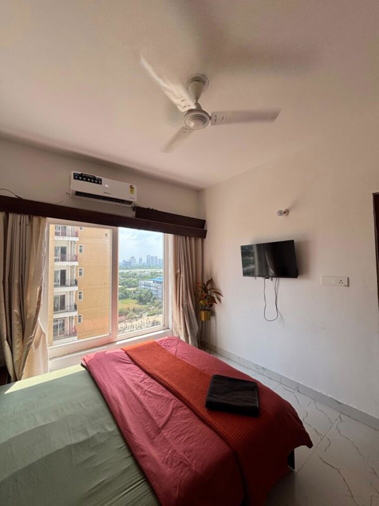 Bedroom, jaypee-green-the-star-court 2 Bedroom 1650 Sq.Ft. Apartment In Jaypee Greens Greater Noida 10151190