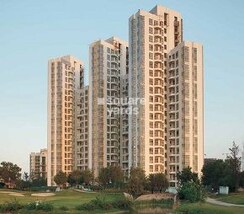 2 BHK + Pooja Room,Servant Room,Study Room,Extra Room Apartment For Rent in Jaypee Green The Star Court