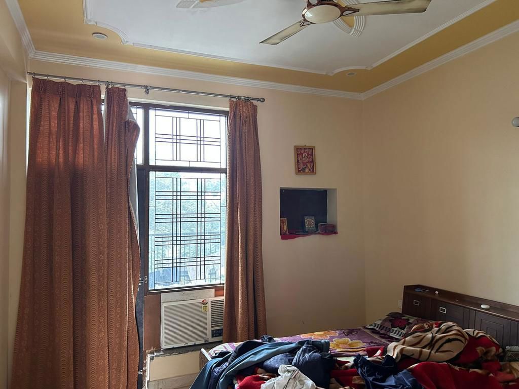 3 BHK + Servant Room Apartment For Rent in Kendriya Lok Nirman CHS