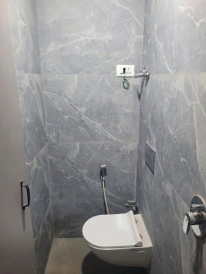   Industrial Plot at Kandivali Industrial Estate, Kandivali West – for Rent