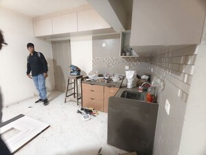 Team Area in 1.5 BHK Apartment at Rajshree Forty Three East, Pant Nagar – for Rent