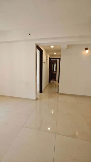 Room in 2 BHK Apartment at Sunteck City Avenue 4, Goregaon West – for Rent