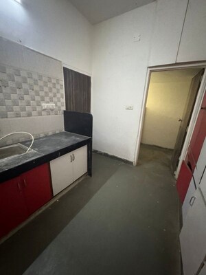 Kitchen in 5 BHK Apartment at Vastrapur – for Rent