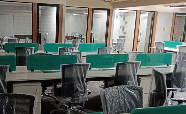 Team Area, kamala-mills Commercial Office Space 1550 Sq.Ft. In Lower Parel Mumbai 10151251