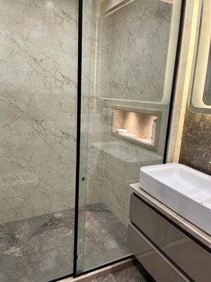 Balcony in 3 BHK Builder Floor at Unitech Greenwood City Apartment, Sector 45 – for Rent