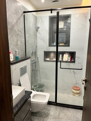 Bathroom in 3 BHK Builder Floor at Unitech Greenwood City Apartment, Sector 45 – for Rent
