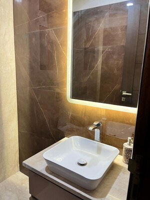 Bathroom in 3 BHK Builder Floor at Unitech Greenwood City Apartment, Sector 45 – for Rent