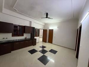 Master Bedroom in 3 BHK Independent House at RWA Apartments Sector 71, Sector 71 – for Rent