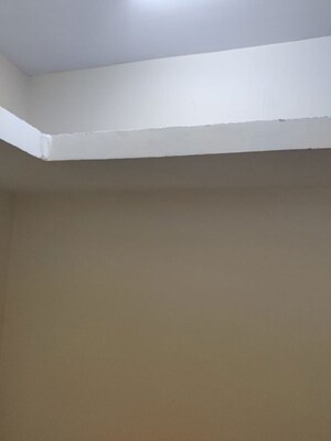 Room in 3.5 BHK Apartment at Alaknanda Society, Sector 56 – for Rent