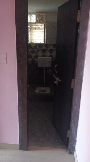 Bathroom in 3 BHK Apartment at Pundag – for Rent