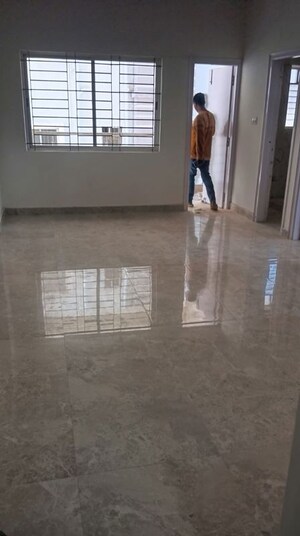 Room in 3 BHK Apartment at Pundag – for Rent