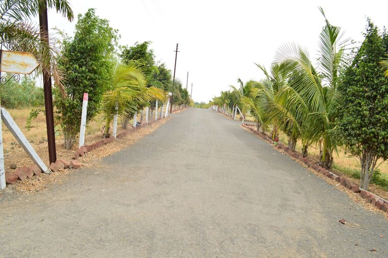 Garden, kesnand  2000 Sq.Ft. Plot In Kesnand Pune 9919297