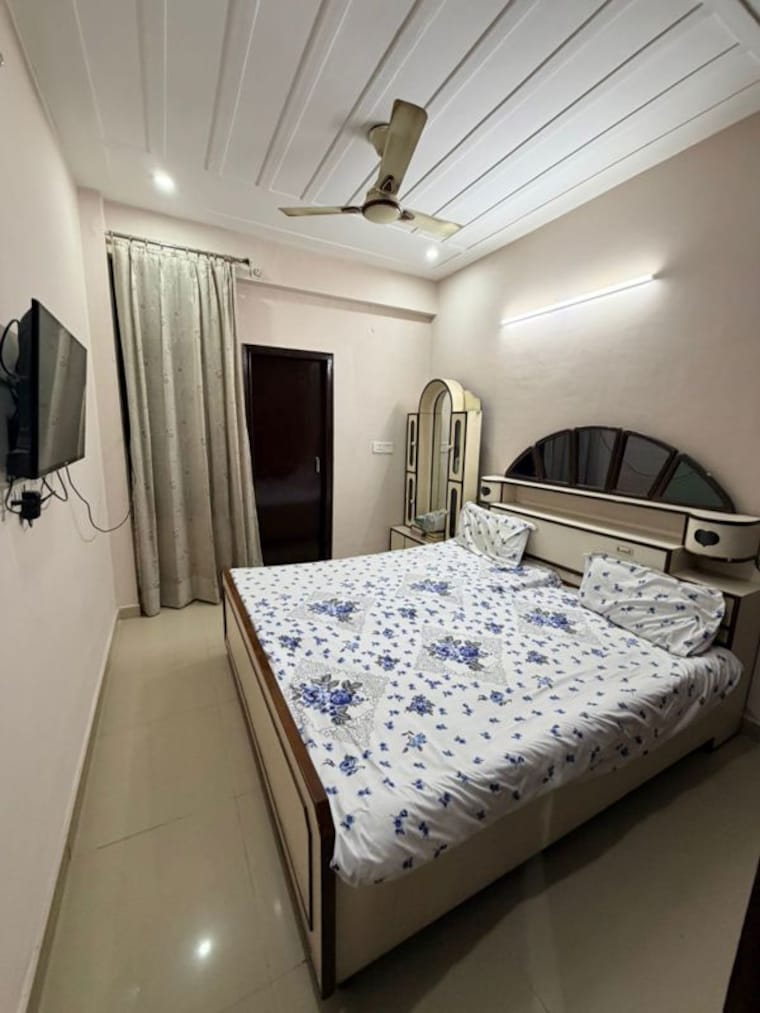 Bedroom, guru-nanak-enclave 3 Bedroom 1200 Sq.Ft. Independent House In Dhakoli Zirakpur 10151323