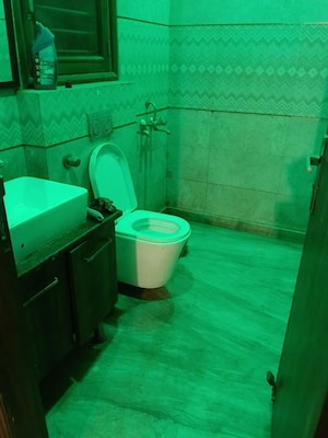 Bathroom in 1 BHK Builder Floor at Kohli One Malibu Town, Sector 47 – for Rent