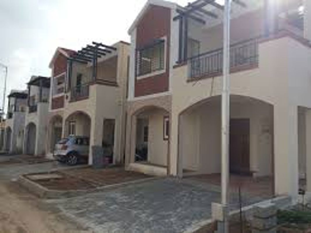 3.5 BHK + Pooja Room 2200 Sq.Ft. Villa in Peninsula Prakruthi