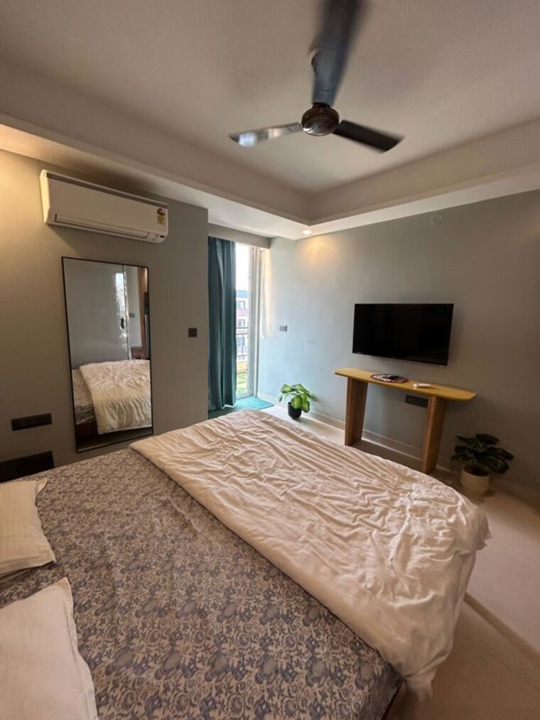 Bedroom, sector 42 1 Bedroom 680 Sq.Ft. Builder Floor In Sector 42 Gurgaon 10151411