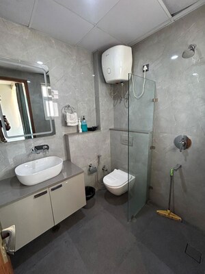 Bathroom in 1 BHK Builder Floor at Sector 42 – for Rent