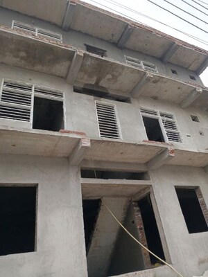 6+ BHK Independent House For Rent in Bharat Colony