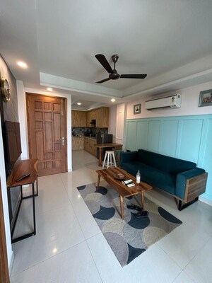 Living Room in 1 BHK Builder Floor at Sector 42 – for Rent