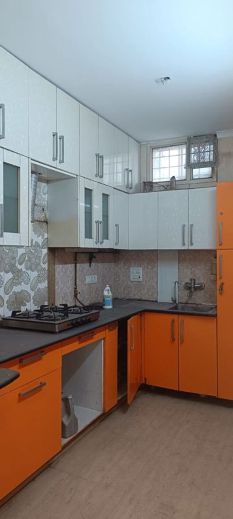 Kitchen, vasant kunj 3 Bedroom 1500 Sq.Ft. Apartment In Vasant Kunj Delhi 10151477