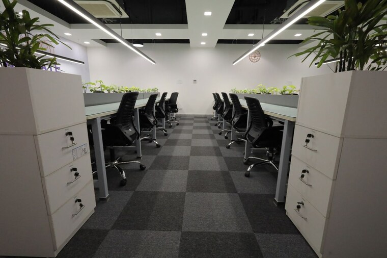 Team Area, sector 63 Commercial Office Space 10000 Sq.Ft. In Sector 63 Noida 10151478